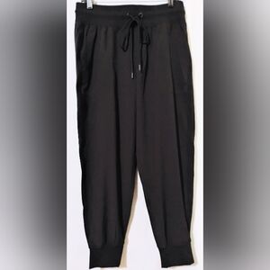 NWT Lou & Grey Jogger Pants